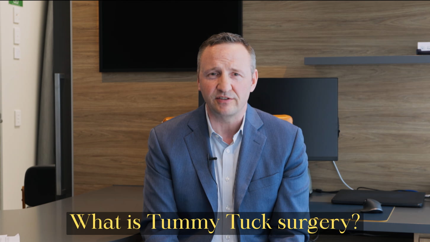 What is tummy tuck Image for Youtube Video - Dr Kernohan image